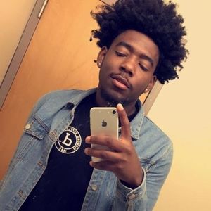 Meet your Posher, Roy